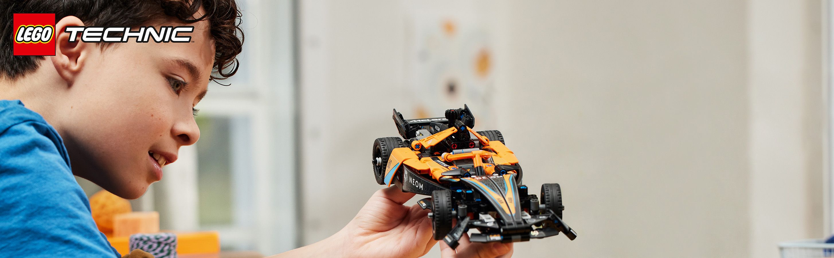 Pusťte se do závodů s modelem vozu McLaren